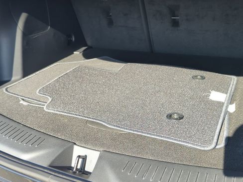 Used 2025 Buick Encore GX Sport Touring w/ Advanced Technology Package image 32