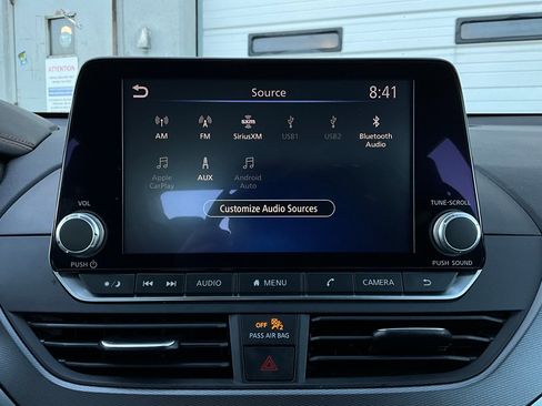 Used 2025 Nissan Altima 2.5 SR image 29