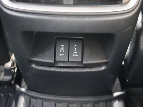 Used 2017 Honda CR-V Touring image 20