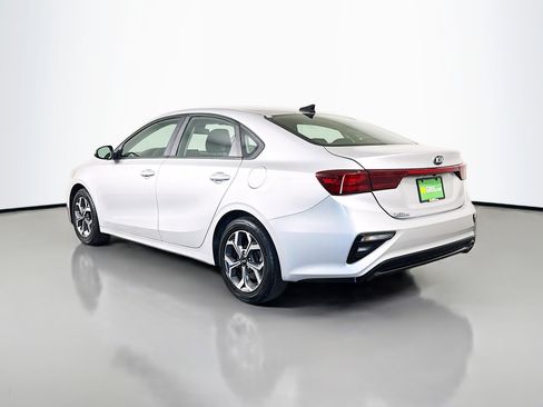 Used 2019 Kia Forte LXS image 7