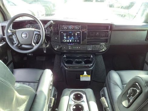 New 2025 GMC Savana 2500 Extended w/ Driver Convenience Package image 18