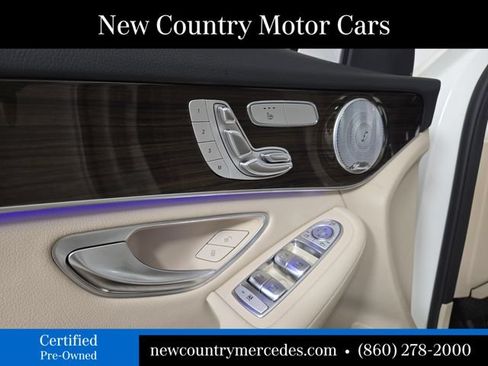 Used 2021 Mercedes-Benz GLC 300 image 22