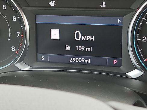 Certified 2023 Chevrolet Traverse LT w/ LT Premium Package image 20