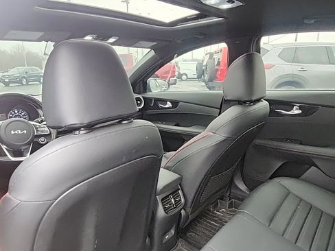 Used 2022 Kia Forte GT image 14