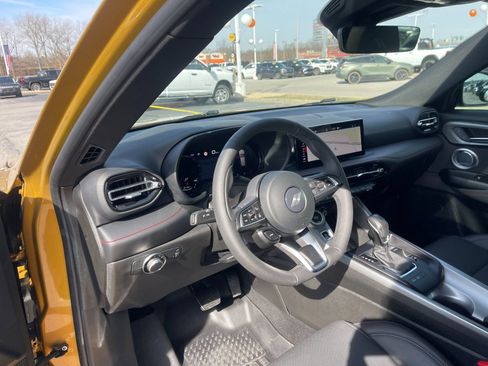 Used 2024 Dodge Hornet GT image 11