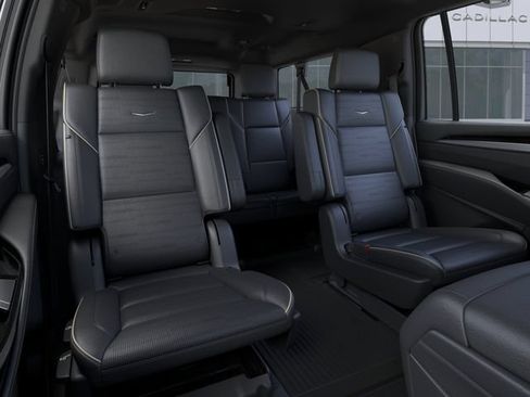 New 2026 Cadillac Escalade ESV Luxury w/ Touring Package AWD/4WD image 17