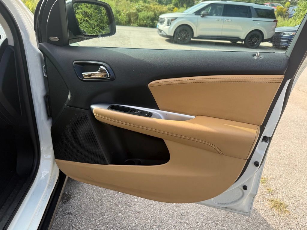 Used 2013 Dodge Journey Crew w/ Flexible Seating Group FWD image 15