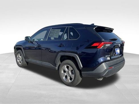 Used 2023 Toyota RAV4 XLE w/ Convenience Package FWD image 3