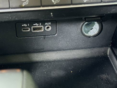 Used 2024 Nissan Altima 2.5 SV FWD image 30