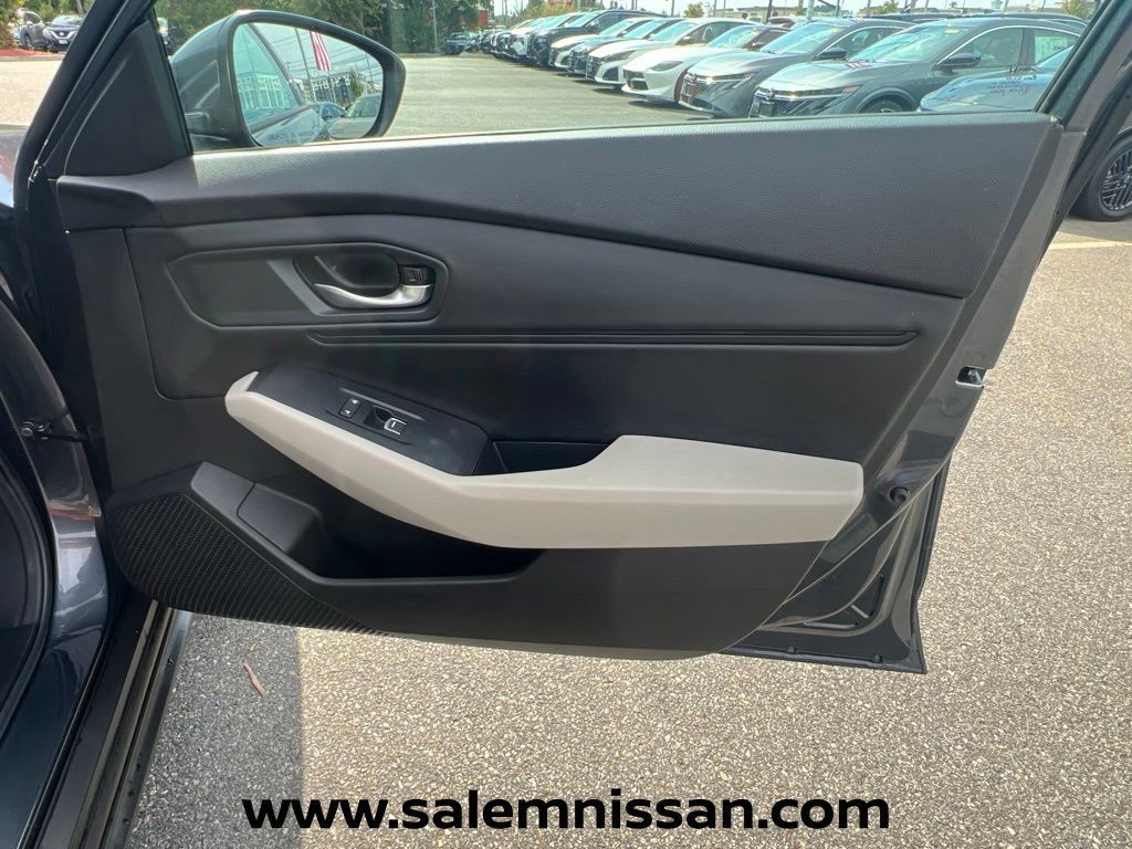 Used 2024 Honda Accord EX image 26