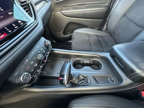 Used 2022 Dodge Durango GT image 30