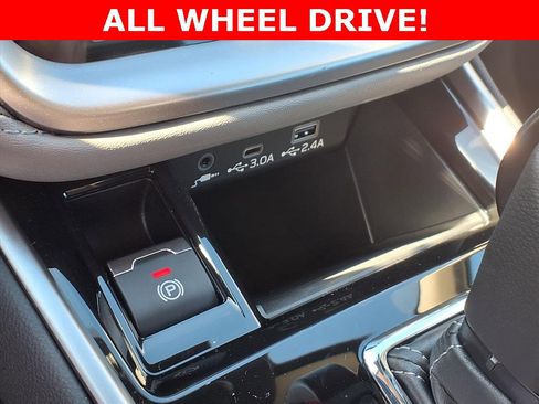 New 2025 Subaru Legacy Limited image 9