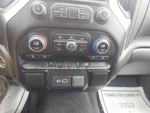 Used 2021 Chevrolet Silverado 1500 RST image 25