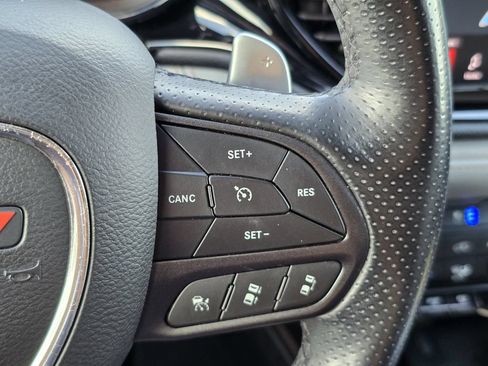 Used 2021 Dodge Durango R/T w/ Technology Group RWD image 33