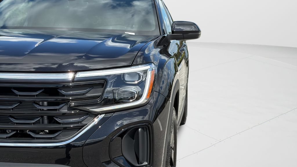 New 2026 Volkswagen Atlas Cross Sport SE FWD image 35