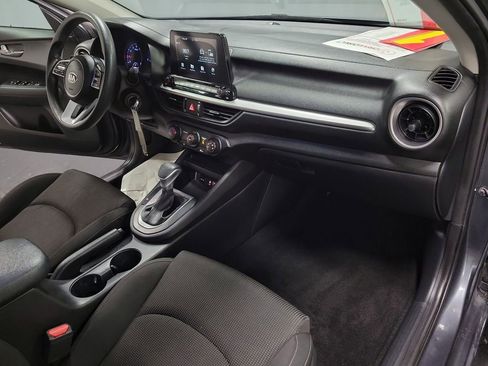 Used 2020 Kia Forte Sedan FWD image 23