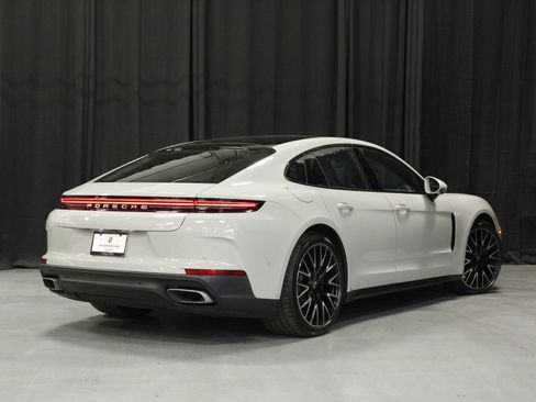Certified 2025 Porsche Panamera 4 AWD/4WD image 5