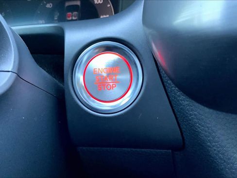 Certified 2025 Acura ADX A-Spec image 30