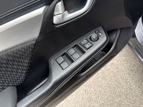 Used 2014 Honda Civic EX image 10