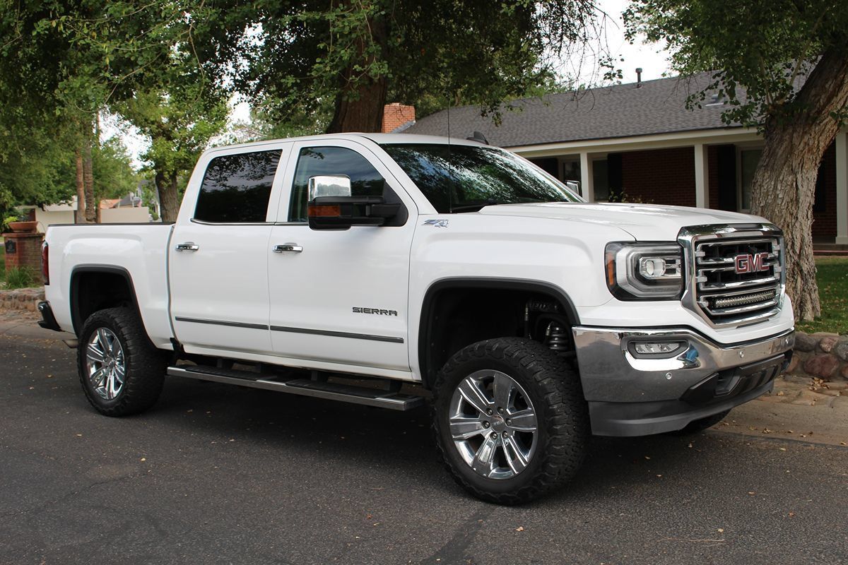 Used 2017 GMC Sierra 1500 SLT AWD/4WD image 38
