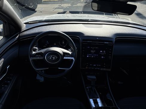 Used 2022 Hyundai Santa Cruz SEL Premium image 20