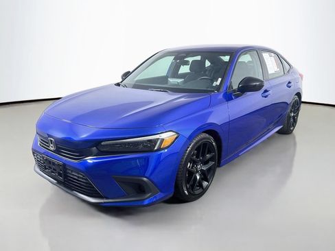 Used 2024 Honda Civic Sport image 3