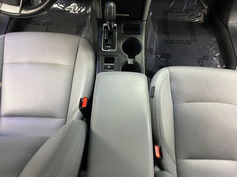 Used 2018 Subaru Outback 2.5i Limited image 20