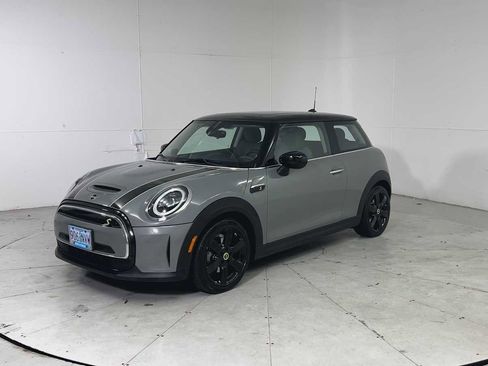 Used 2023 MINI Cooper SE image 6