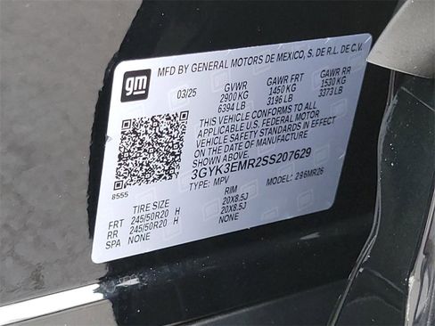 Certified 2025 Cadillac Optiq Sport 1 image 31