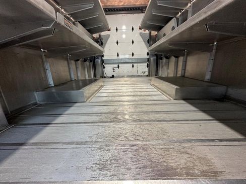 Used 2022 Ford Transit 350 image 23