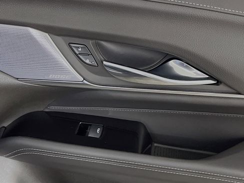 Used 2022 Cadillac CT4 Luxury w/ Sun And Sound Package image 32