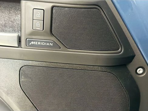 Used 2026 Land Rover Defender 110 S AWD/4WD image 19