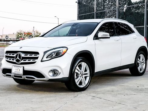 Used 2019 Mercedes-Benz GLA 250 w/ Convenience Package image 6