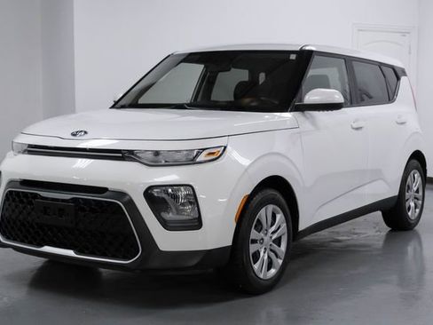 Used 2021 Kia Soul LX image 6