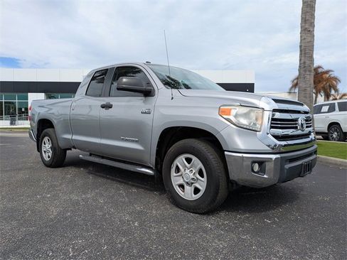 Used 2016 Toyota Tundra SR5 w/ SR5 Upgrade Package image 2