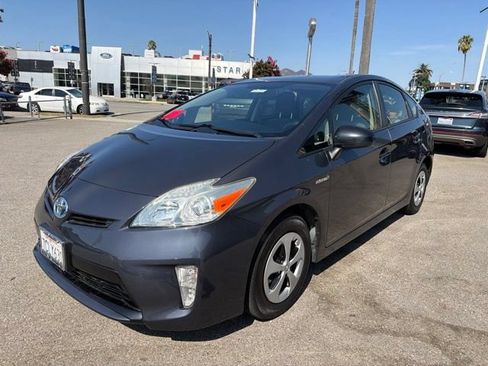 Used 2013 Toyota Prius Three FWD image 3