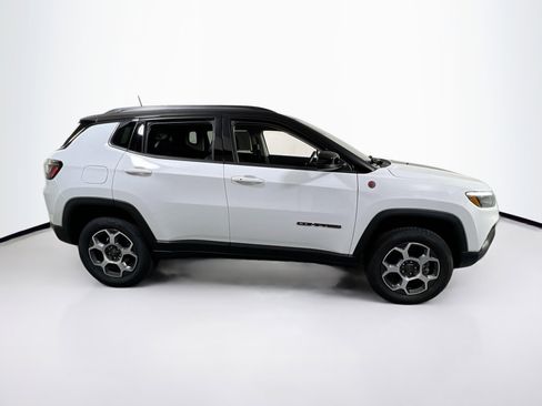 Used 2022 Jeep Compass Trailhawk w/ Trailhawk Elite Group AWD/4WD image 4