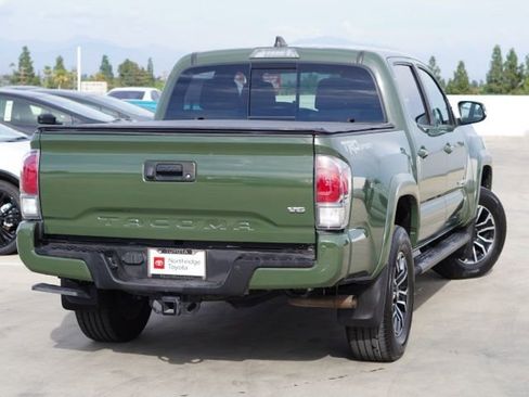 Used 2021 Toyota Tacoma TRD Sport w/ Technology Package RWD image 7