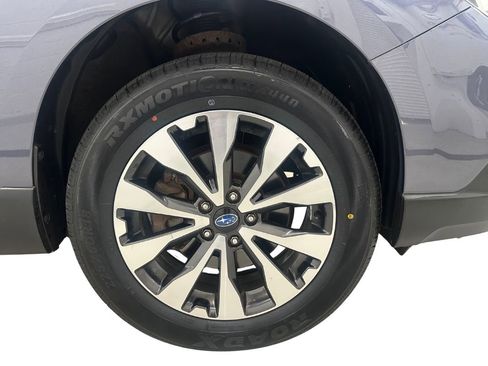 Used 2016 Subaru Outback 2.5i Limited image 9