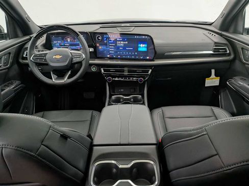 New 2026 Chevrolet Traverse LT w/ Enhanced Driving Package image 15