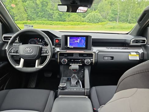 New 2026 Toyota Tacoma 4x4 Double Cab image 4