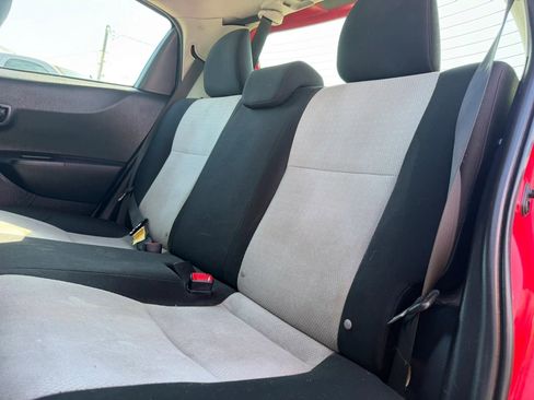 Used 2013 Toyota Yaris L FWD image 13