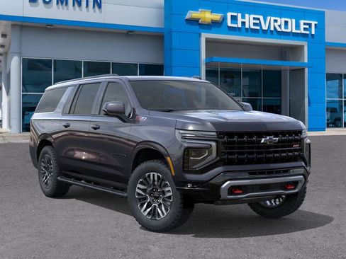 New 2026 Chevrolet Suburban Z71 w/ Z71 Off-Road Package AWD/4WD image 8