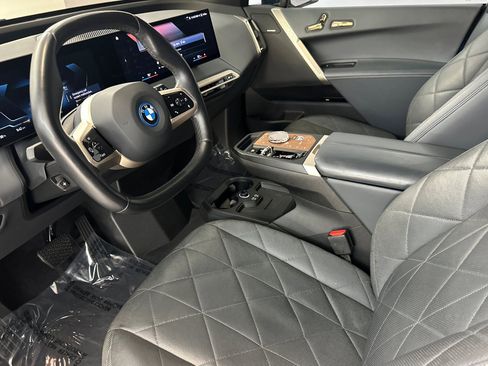 Certified 2023 BMW iX xDrive50 w/ Ultimate Package 2 image 4