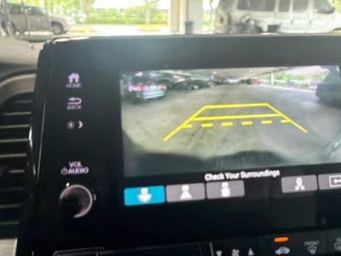 Used 2022 Honda Odyssey Elite image 28