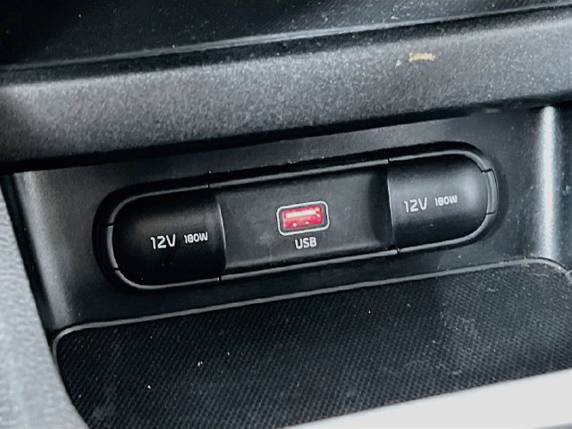 Used 2023 Kia Forte LXS w/ LXS Technology Package FWD image 19