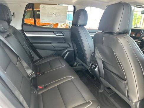 Used 2026 GMC Terrain Denali AWD/4WD image 7