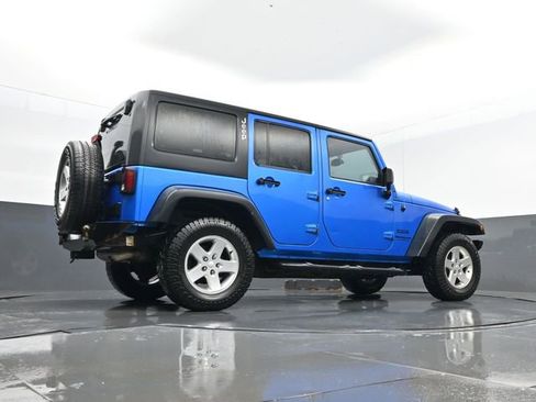 Used 2016 Jeep Wrangler Unlimited Sport w/ Quick Order Package 24S AWD/4WD image 21