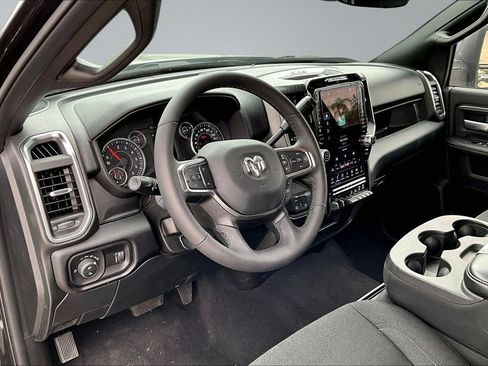 Used 2026 RAM 2500 Big Horn AWD/4WD image 4