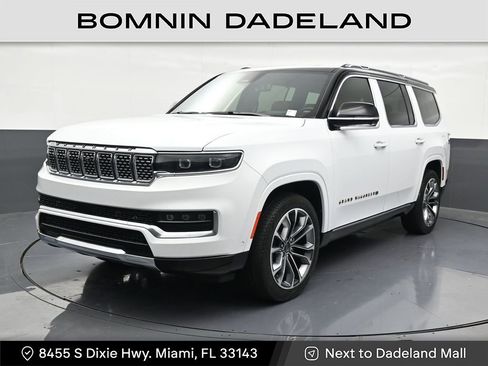 Used 2024 Jeep Grand Wagoneer Series III w/ Rear Seat Video Group 1 AWD/4WD image 1